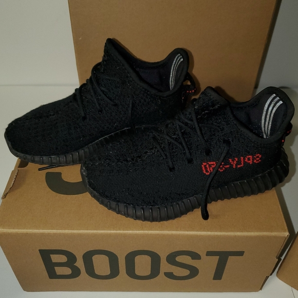 yeezy children's shoes